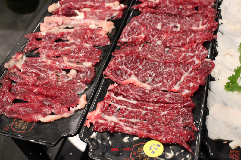 廣州美食攻略_潮汕牛肉火鍋_傳記潮發(fā)牛肉店
